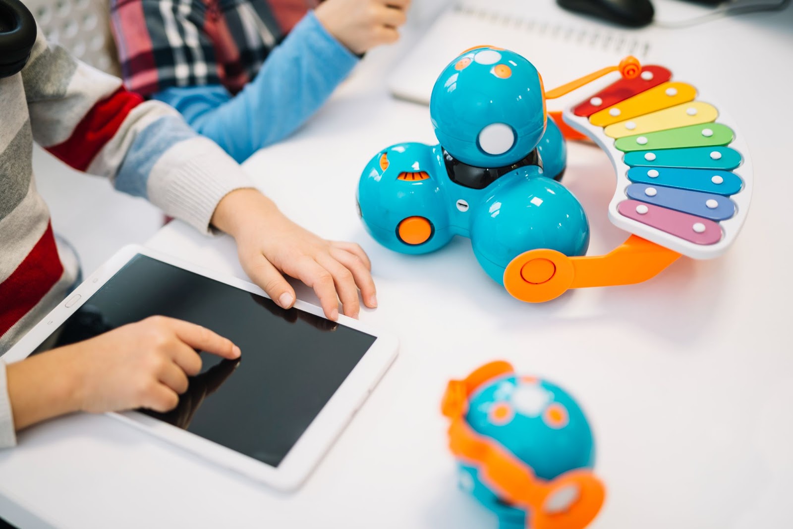 Overview of AI Courses for Children and Teenagers | Learn AI Skills ...